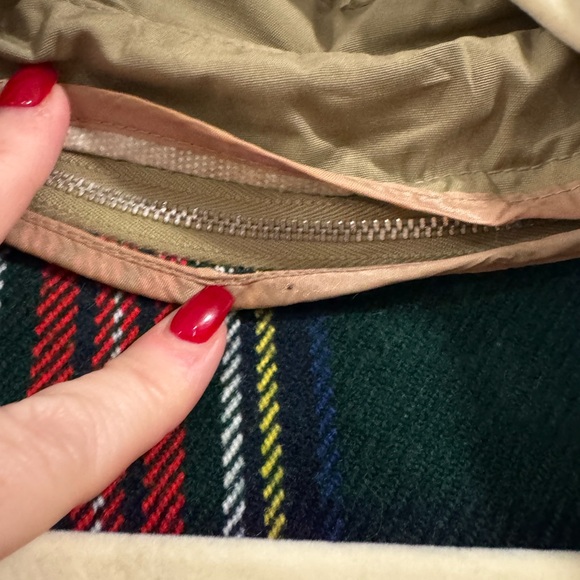 Vintage Khaki Trench Coat with Removable Plaid Liner Tan Belted Overcoat Size 8 - Picture 15 of 16